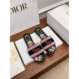 Шлепанцы Dior черного цвета