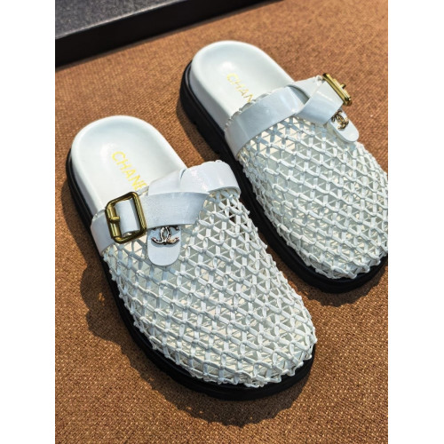 Мюли Chanel белого цвета