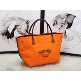 Сумка Hermes оранжевого цвета