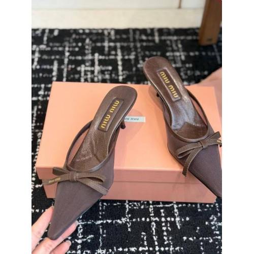 Мюли Miu Miu коричневого цвета