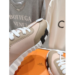 Кроссовки Hermes бежевого цвета