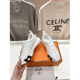 Кроссовки Hermes белого цвета