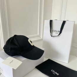 Бейсболка Celine черного цвета