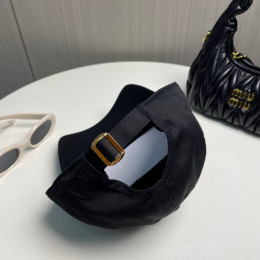 Бейсболка Celine черного цвета
