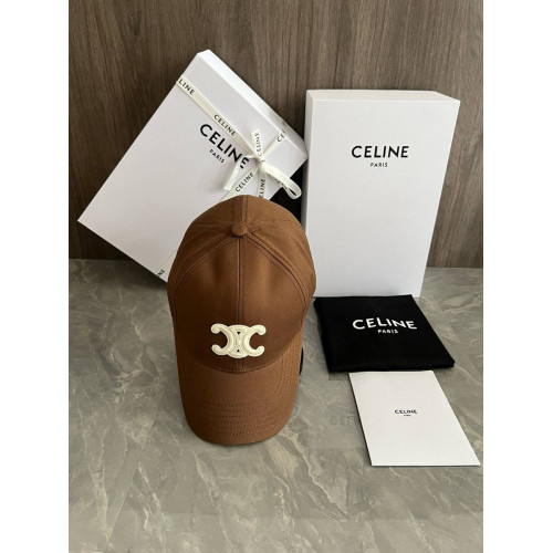 Бейсболка Celine коричневого цвета