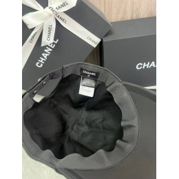 Бейсболка Chanel черного цвета
