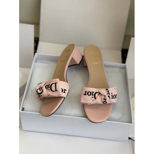 Сабо Dior розового цвета