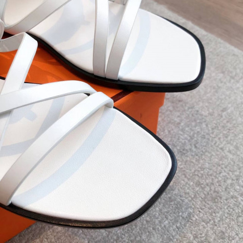 Босоножки Hermes белого цвета