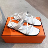 Босоножки Hermes белого цвета