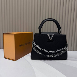 Сумка Louis Vuitton черного цвета
