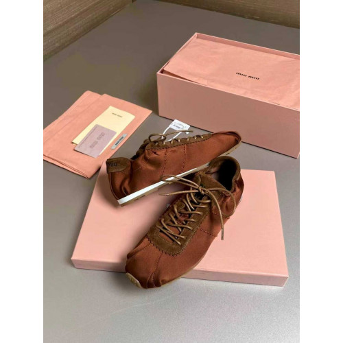 Кроссовки Miu Miu коричневого цвета