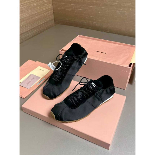 Кроссовки Miu Miu черного цвета