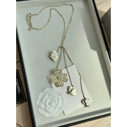 Колье Chanel