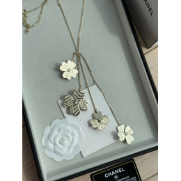 Колье Chanel