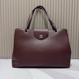 Сумка Chanel бордового цвета