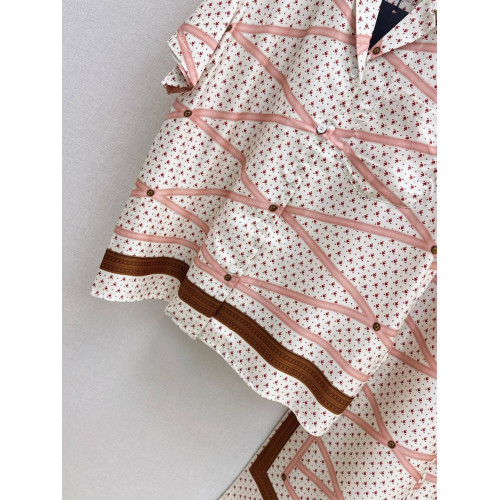 Костюм Louis Vuitton бежевого цвета