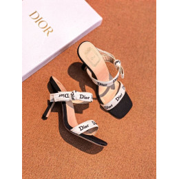Сабо Dior бежевого цвета