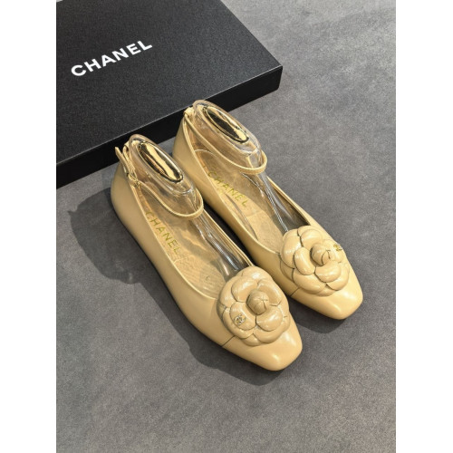 Балетки Chanel бежевого цвета
