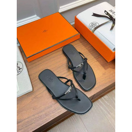 Шлепанцы Hermes черного цвета