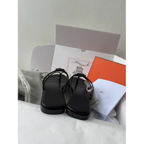 Шлепанцы Hermes черного цвета