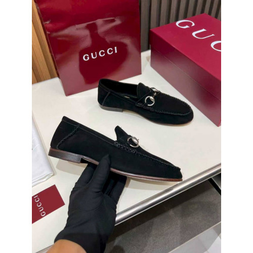 Лоферы Gucci черного цвета