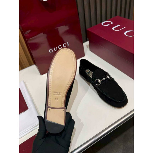 Лоферы Gucci черного цвета