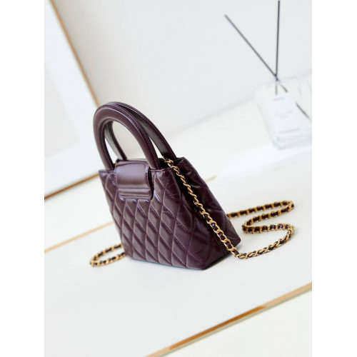 Сумка Chanel бордового цвета