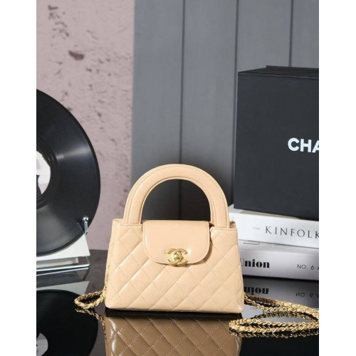 Сумка Chanel бежевого цвета