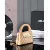 Сумка Chanel бежевого цвета