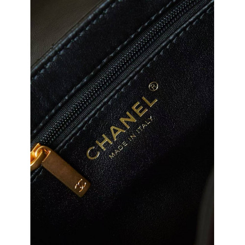 Сумка Chanel черного цвета