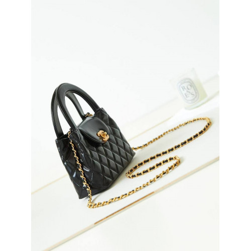 Сумка Chanel черного цвета