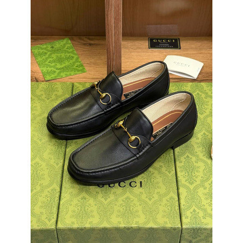 Лоферы Gucci черного цвета
