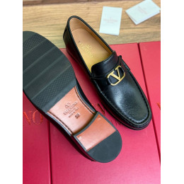 Лоферы Valentino черного цвета