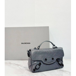 Сумка Balenciaga серого цвета