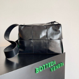 Сумка Bottega Veneta черного цвета