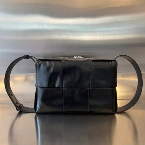 Сумка Bottega Veneta черного цвета