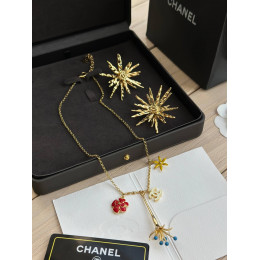 Серьги Chanel
