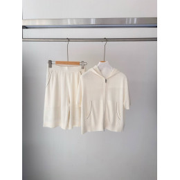 Костюм Brunello Cucinelli белого цвета