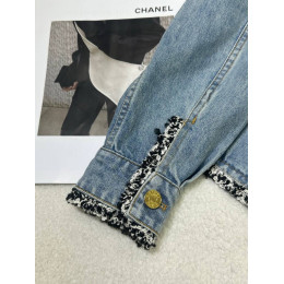 Куртка Chanel голубого цвета