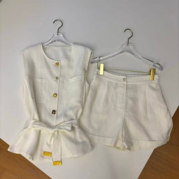 Костюм Schiaparelli белого цвета