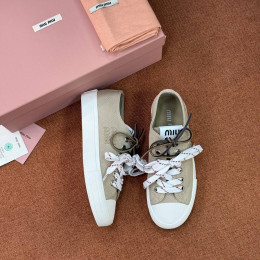 Кеды Miu Miu бежевого цвета