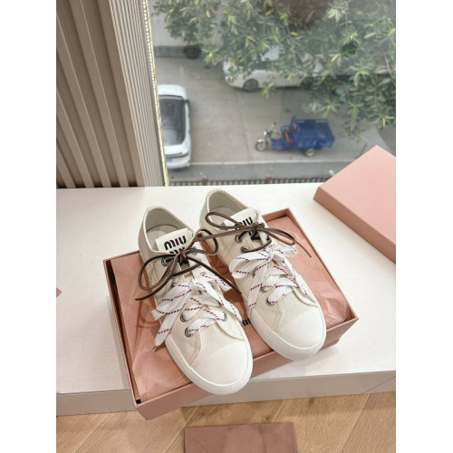 Кеды Miu Miu бежевого цвета
