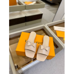 Шлепанцы Louis Vuitton розового цвета