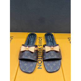 Шлепанцы Louis Vuitton коричневого цвета