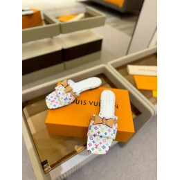 Шлепанцы Louis Vuitton белого цвета