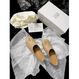 Мюли Maison Margiela бежевого цвета