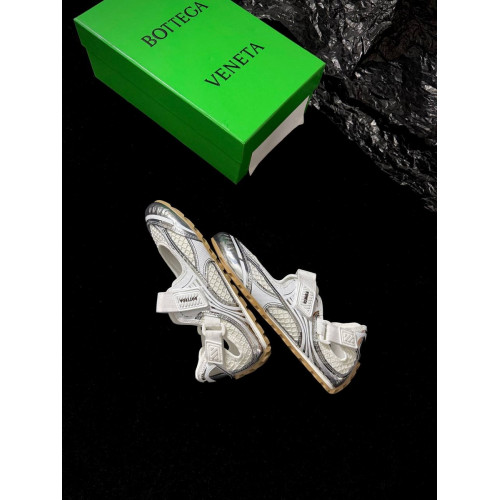 Балетки Bottega Veneta белого цвета