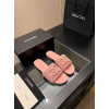 Шлепанцы Chanel розового цвета