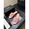 Шлепанцы Chanel розового цвета