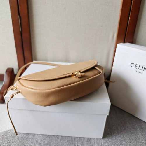 Сумка Celine бежевого цвета